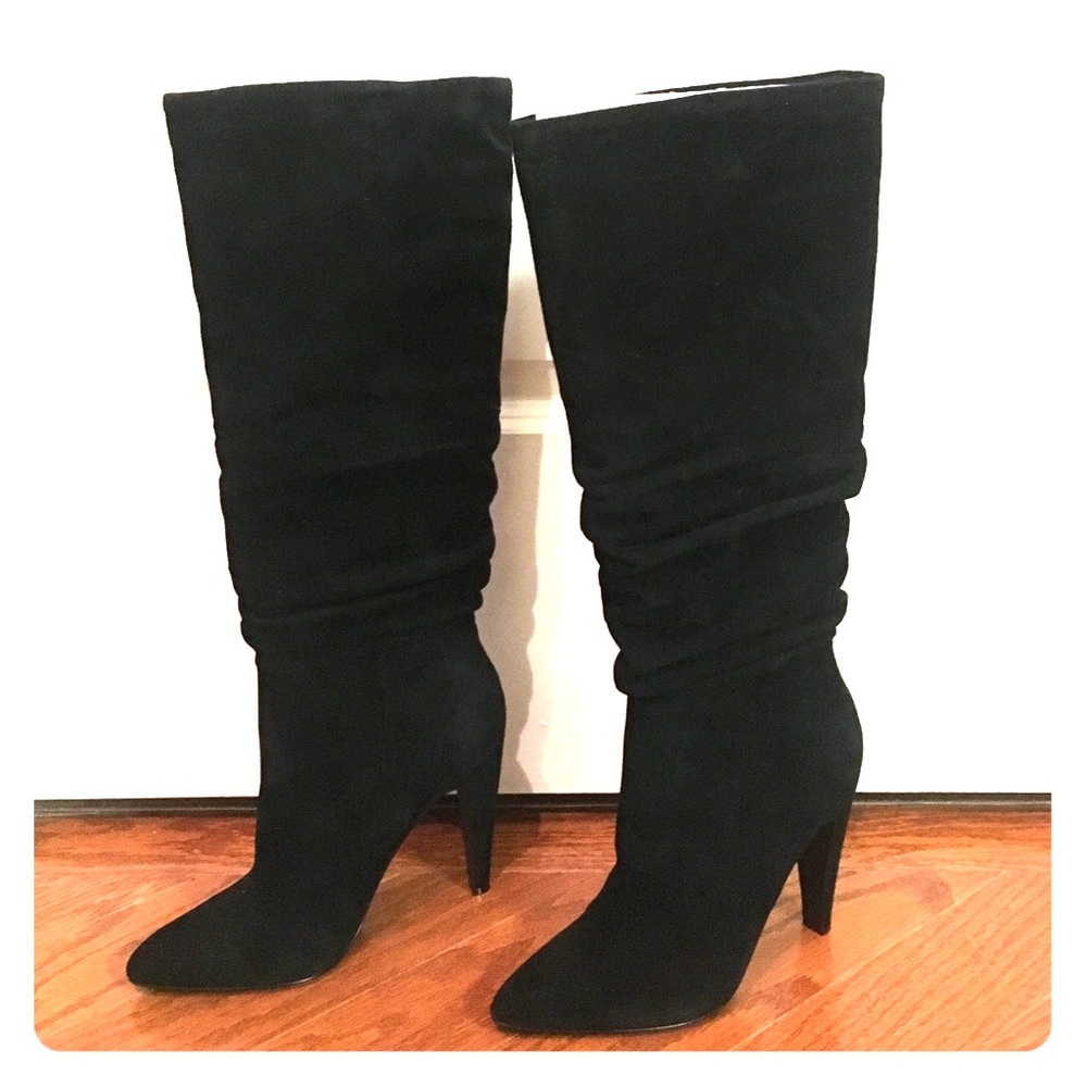 New Steve Madden black suede high heeled boots